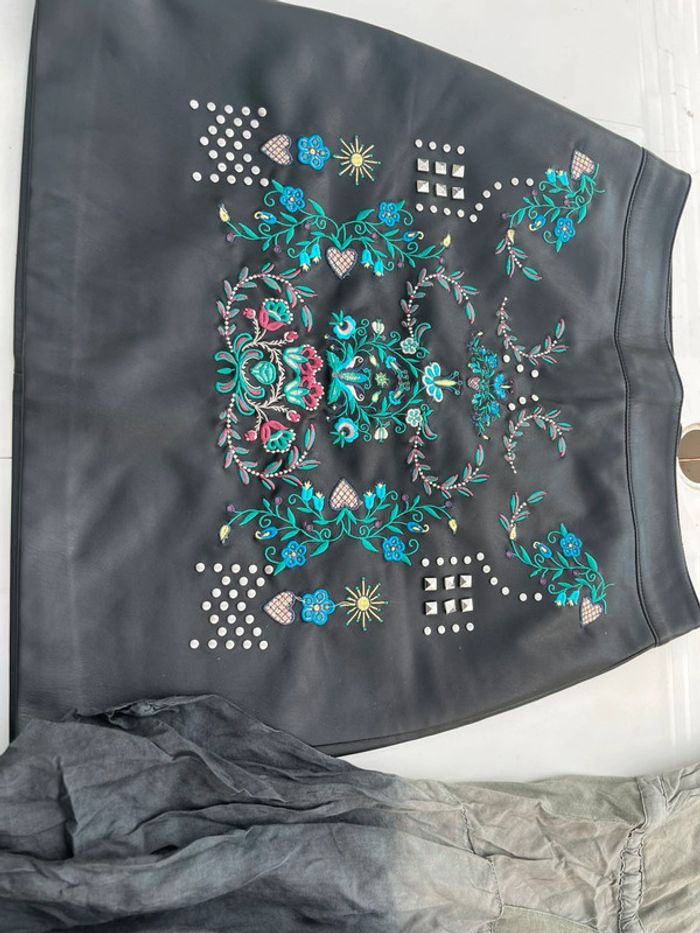 Lot de 9 articles de la marque Desigual