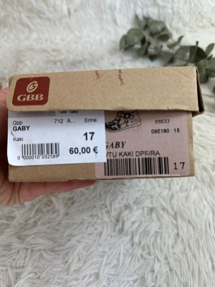 Paire de sandales bébé GBB taille 17 - photo numéro 5