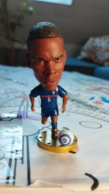 Petite figurine football neuve Paul Pogba France