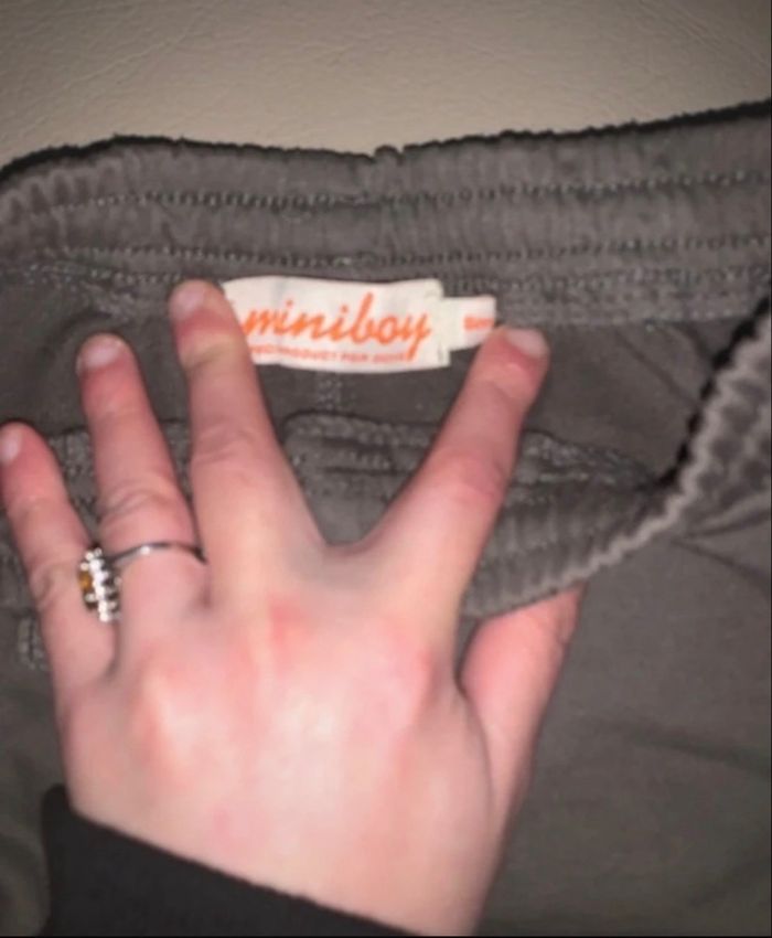 Pantalon 6 mois - photo numéro 2