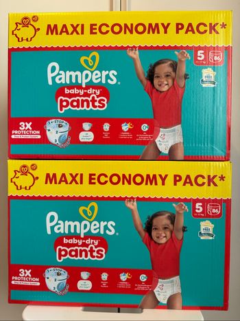 172 couches Pampers pants taille 5