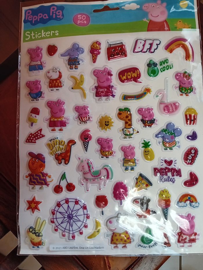 Planche stockées peppa pig - photo numéro 4