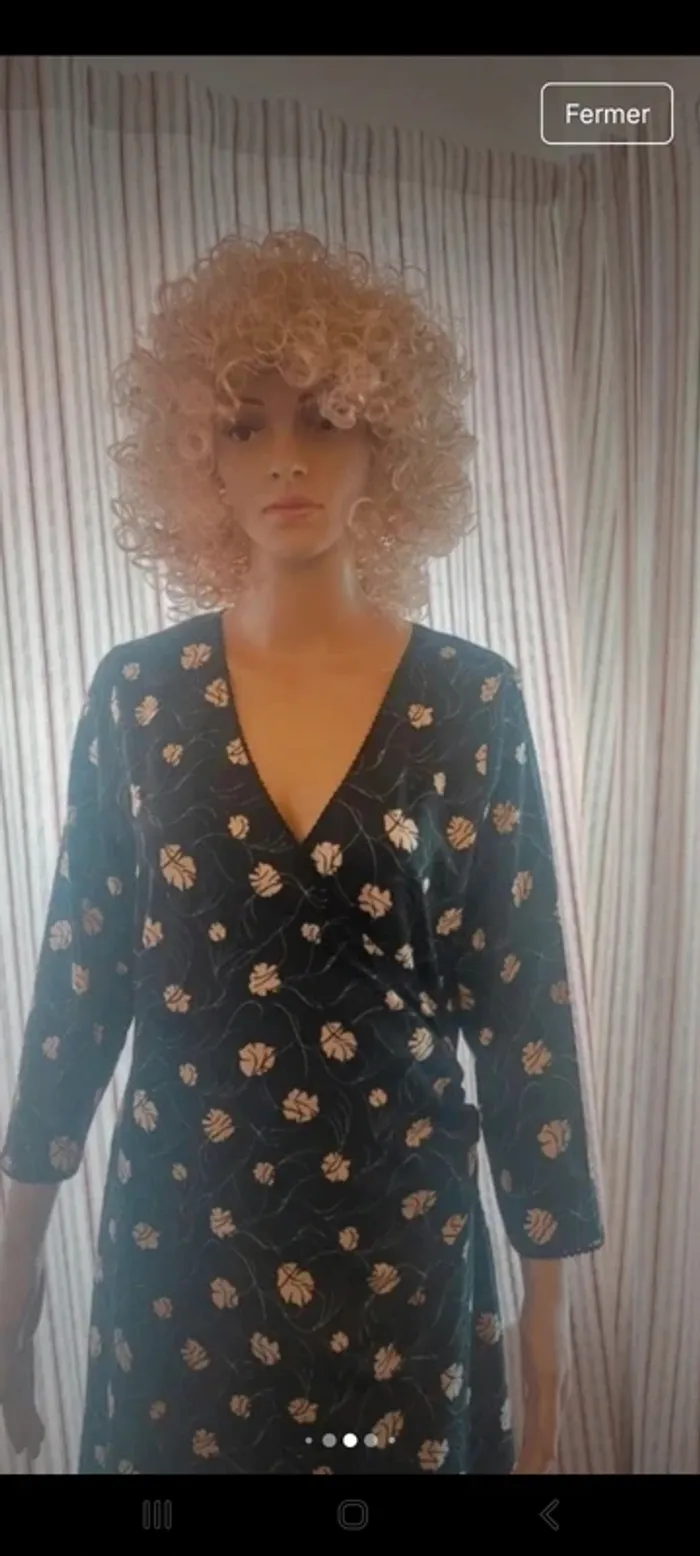 Jolie Robe noire et blanche King Louie taille L - photo numéro 3