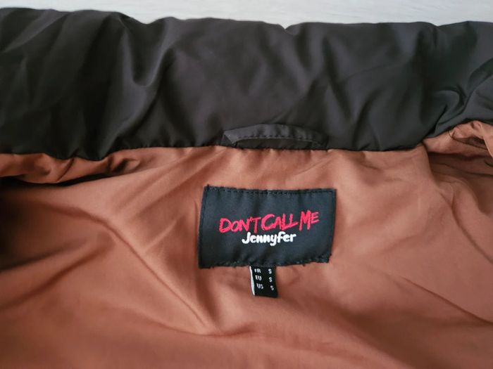 Doudoune courte sans manches jennyfer taille S - photo numéro 4