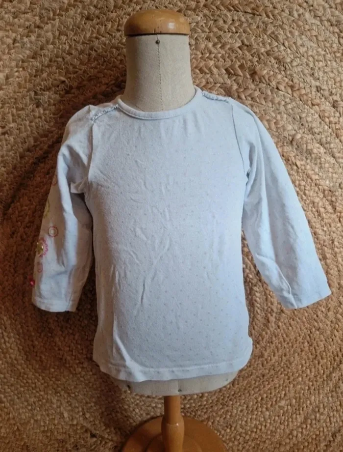 Lot de 12 vêtements fille tee short, pulls, gilets, robe, leeging 23 mois - photo numéro 16