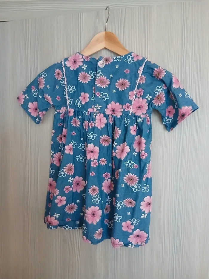 Robe créatrice 6 ans - photo numéro 3
