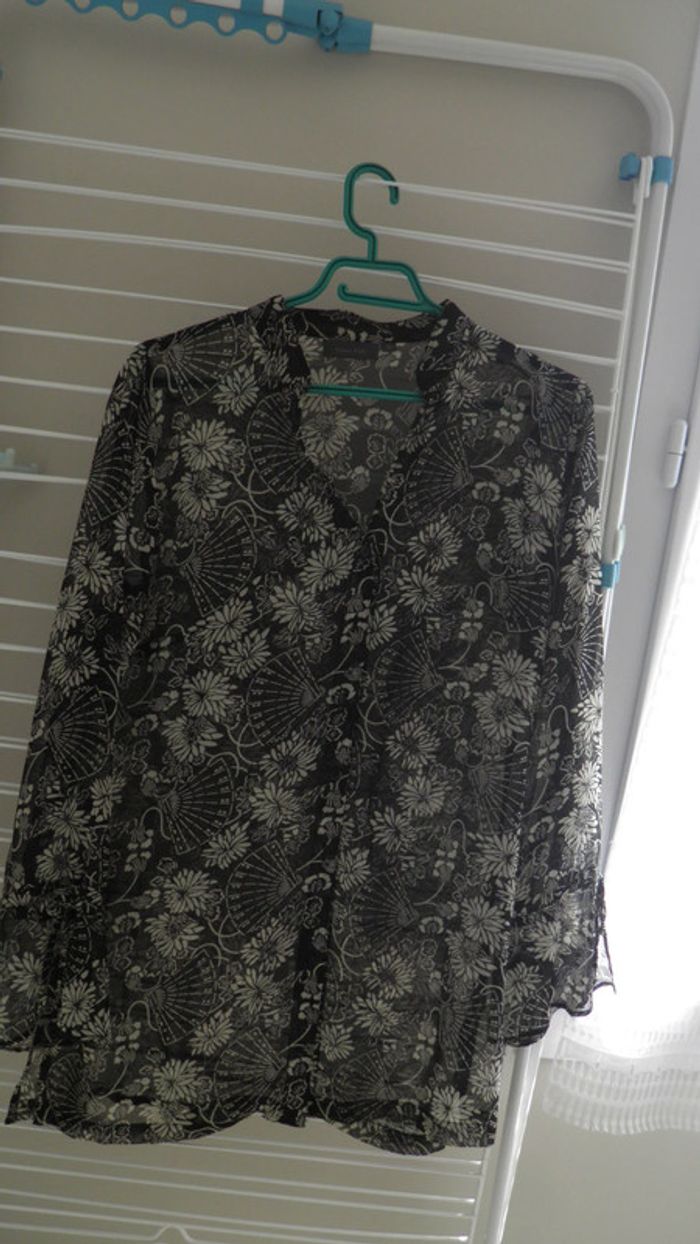 Tunique longues fleurie noir et blanc taille 38 Urban Kiabi