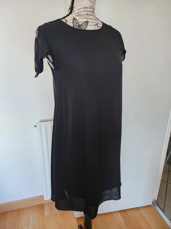 Très Élégante Robe noire de marque Tissaia et de taille 38