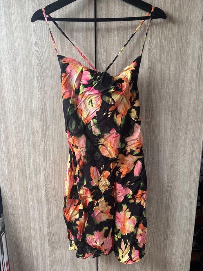 Robe courte fleurie H&M