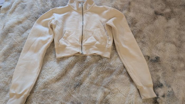 Veste Crop Top Bershka taille XS