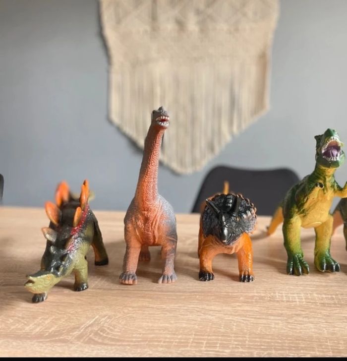 Lot de 4 dinosaures