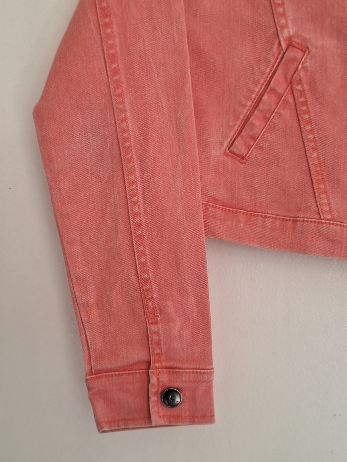 Veste en jean zippée couleur unie avec broderie et imprimé au dos - photo numéro 4