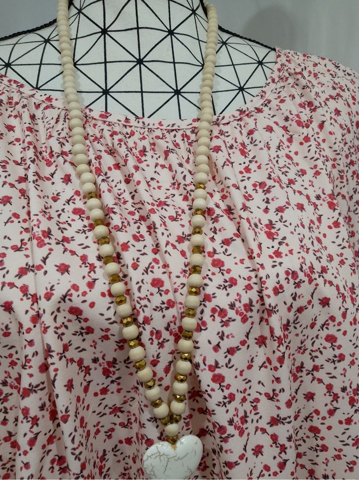 Blouse élégante grande taille 60/62 rose à imprimé floral – manches froncées et col rond, style décontracté chic toutes saisons - photo numéro 4