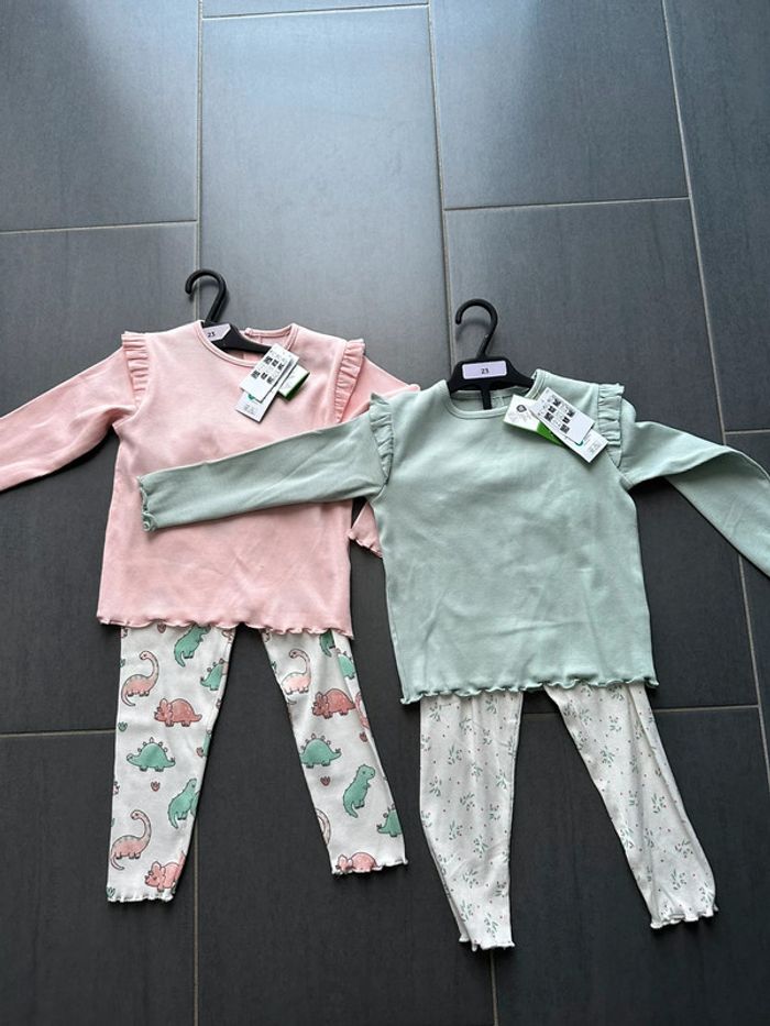 Lot de pyjamas fille 23 mois tex