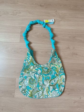 Sac tissu brodé de perles