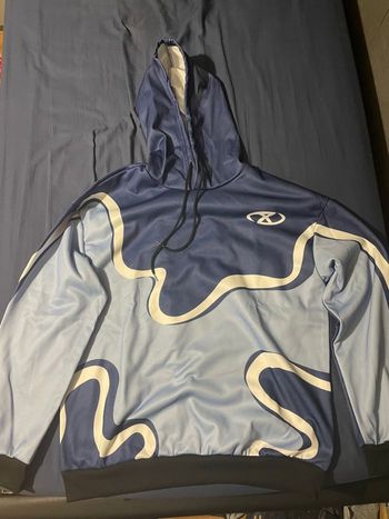 Pull Bleu - neuf - Chaud 