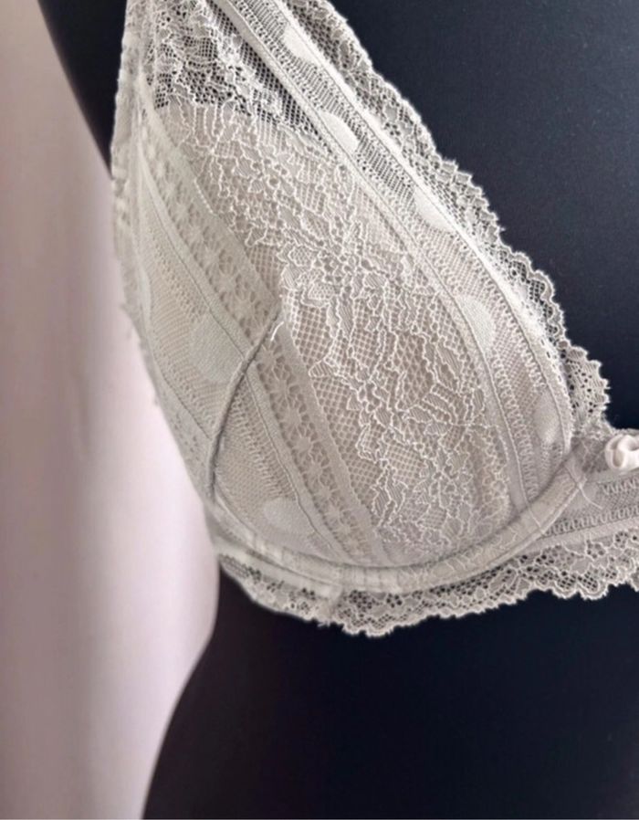 Soutien-gorge crème 90C - photo numéro 2