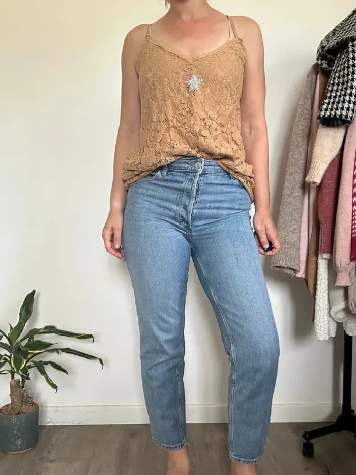La Boutique de Lilie Débardeur camel dentelle – Taille 36 – Très bon état - photo numéro 2