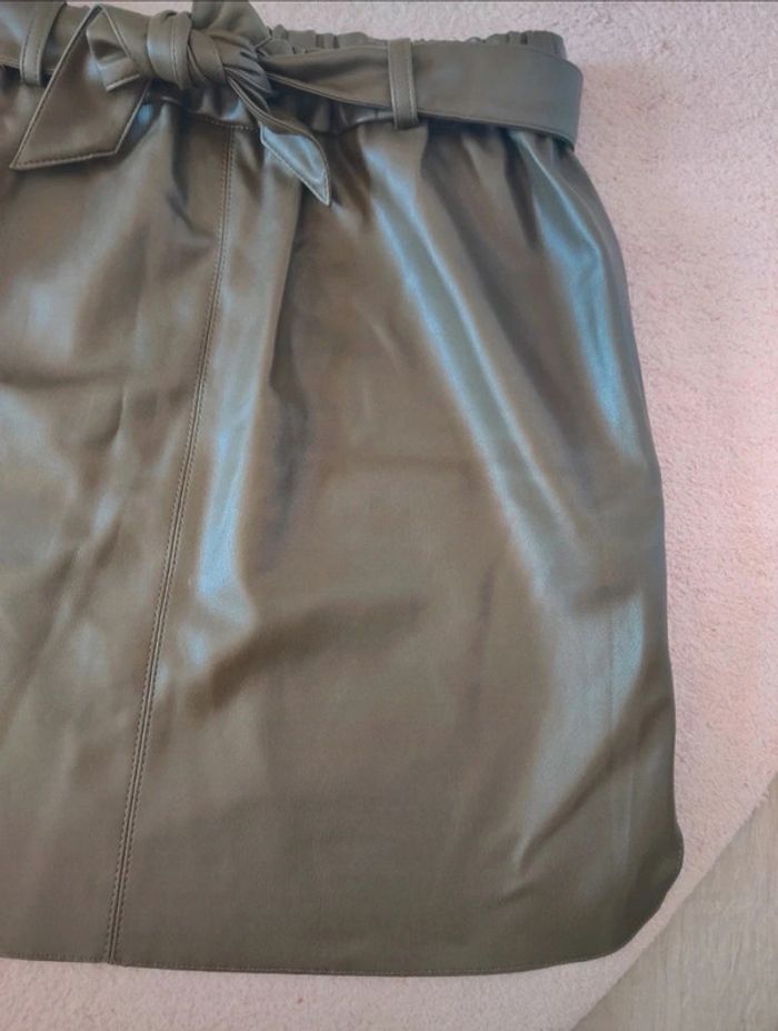 Jupe kaki - photo numéro 2