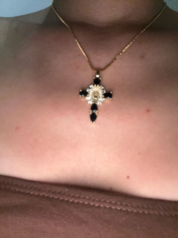 Collier religieux - photo numéro 2