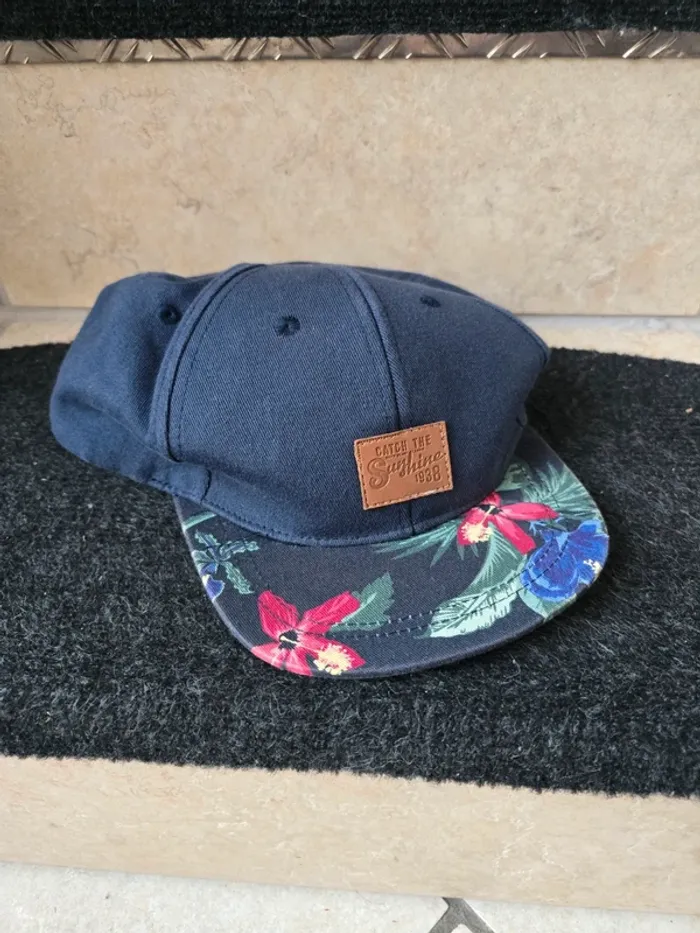 casquette bleu marine Tape à l'œil