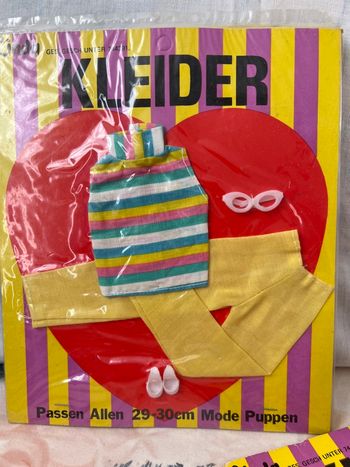 Lot de 5 tenue poupée style barbie, vintage