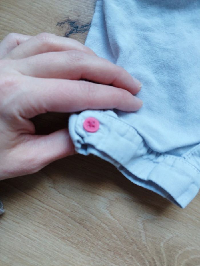 Pantalon 3/4 bouffant gris perle lin et coton terre de marins 18 mois très bon état - photo numéro 3