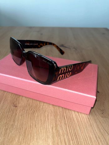 Lunettes de soleil , Miuuu Miuuu , femmes , neuves