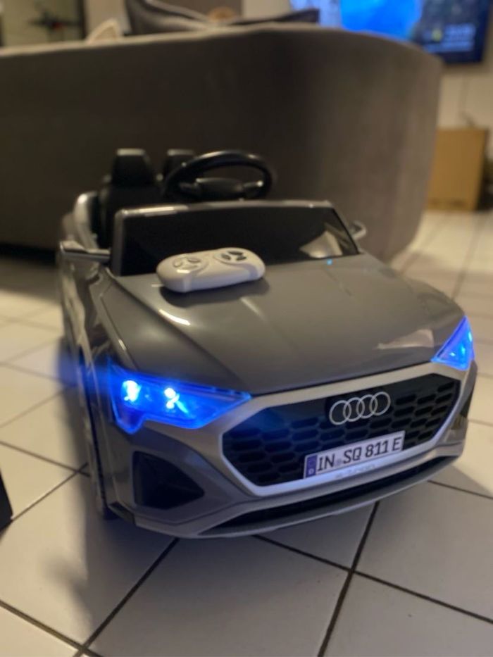 Voiture enfant - photo numéro 2