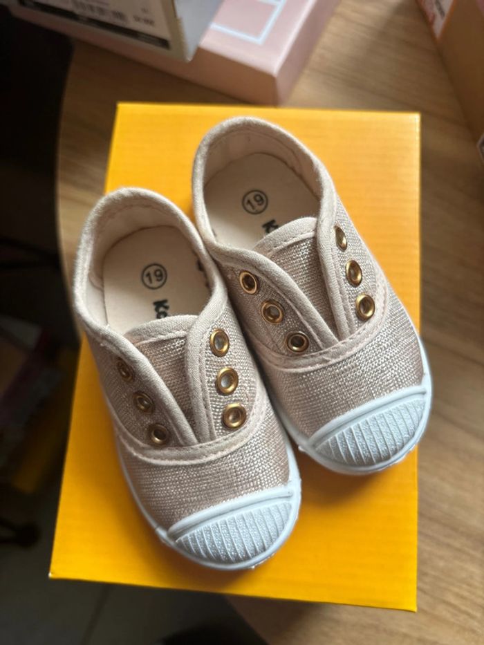 Chaussures en toile