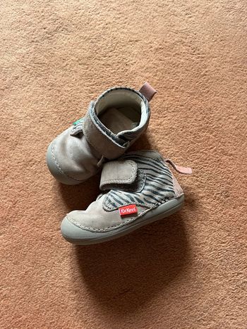 Chaussures de marche 19