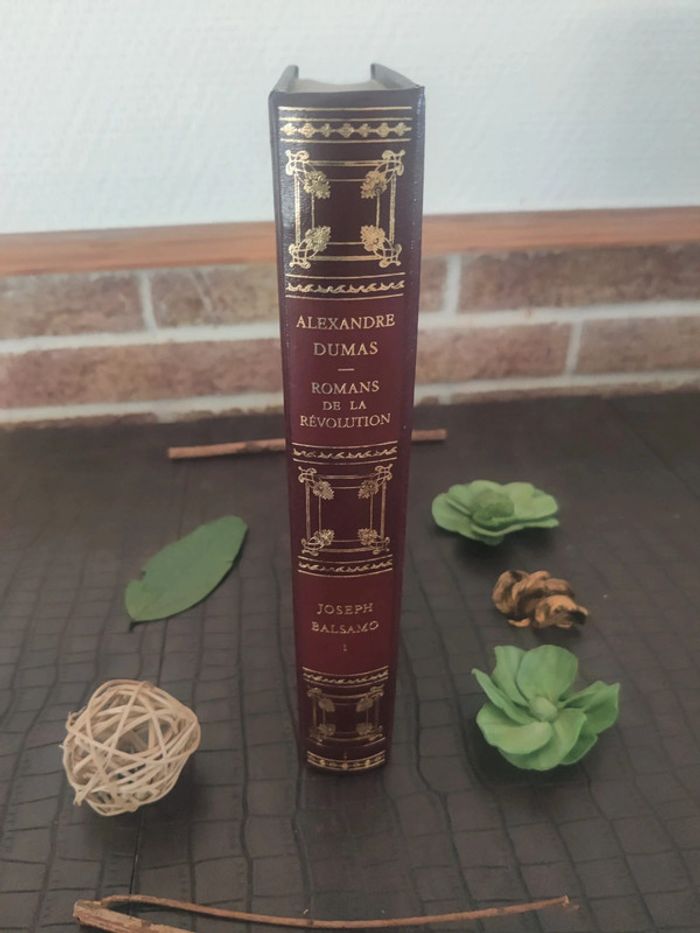 Romans de la Révolution | Joseph Balsamo / Tome 1 - Alexandre Dumas