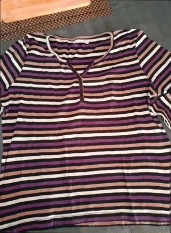 T-shirt  ml Gémo bon  état  XXL
