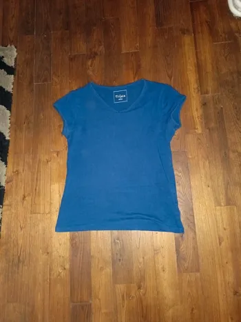 Tee-shirt en col v bleu femme