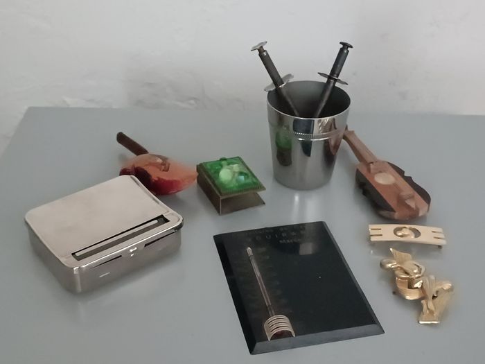 Anciennes pinces à sucre et divers - photo numéro 2