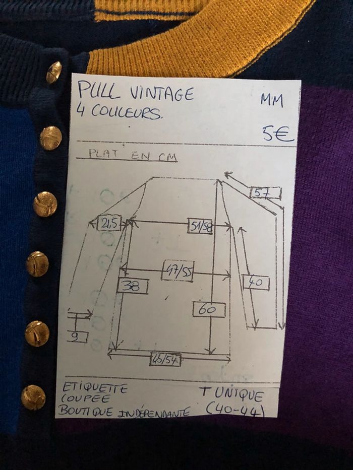 MM2- Pull vintage 4 couleurs et boutons dorés T unique (40-44) - photo numéro 10
