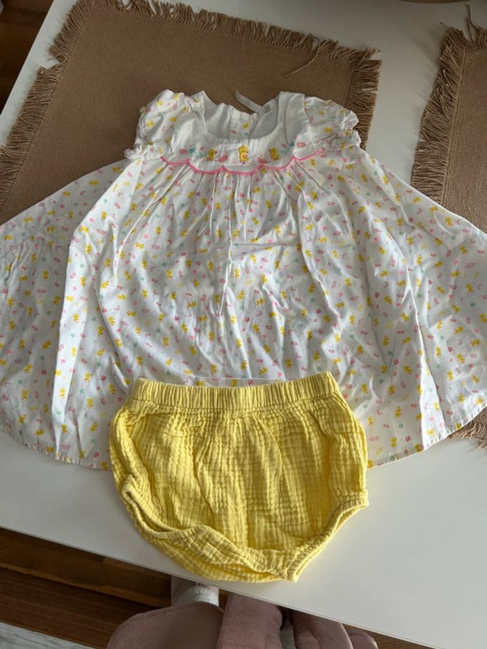 Robe poussin
