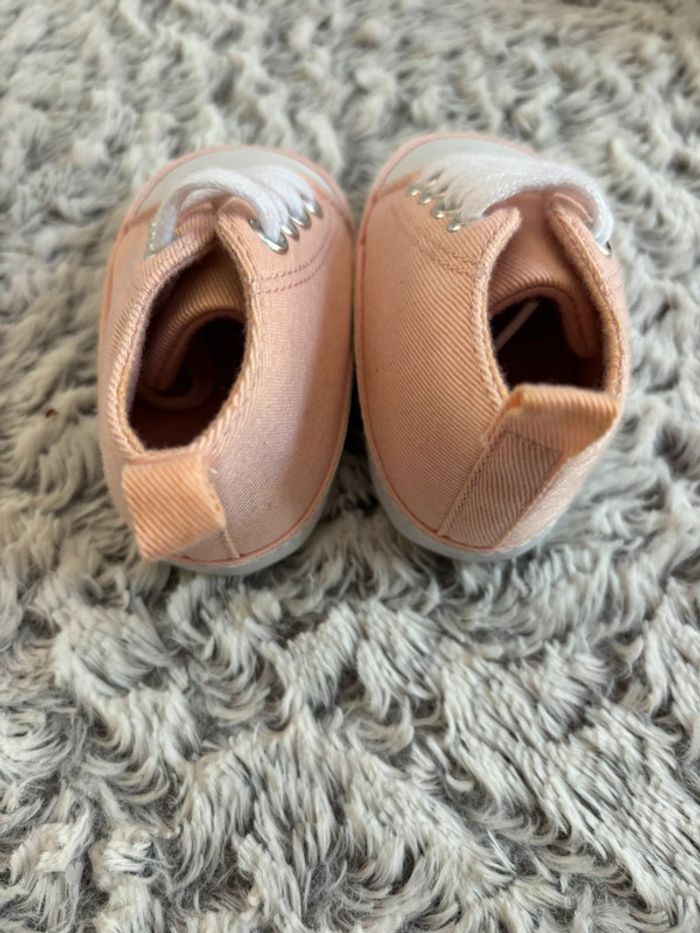 Chaussons bébé 3/6 mois - photo numéro 2