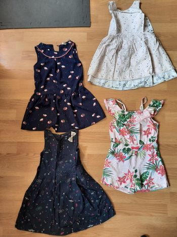 Lot robe + combishort 4 ans