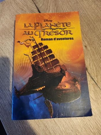 Livre " La planète au trésor "
