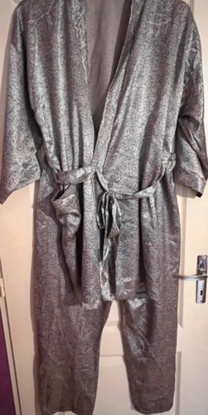 Pyjama satiné imprimé - photo numéro 3