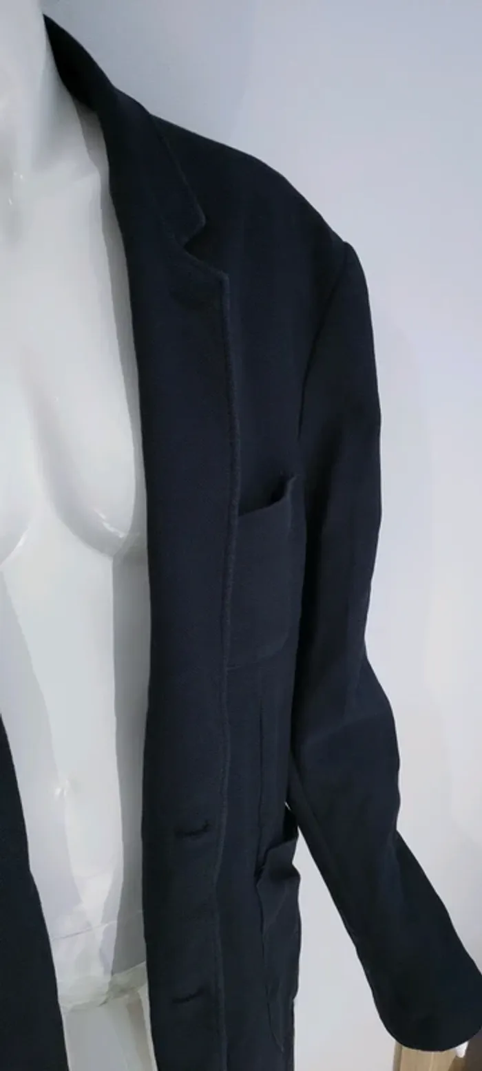 Veste bleu marine Celio club, en très bon état - photo numéro 3