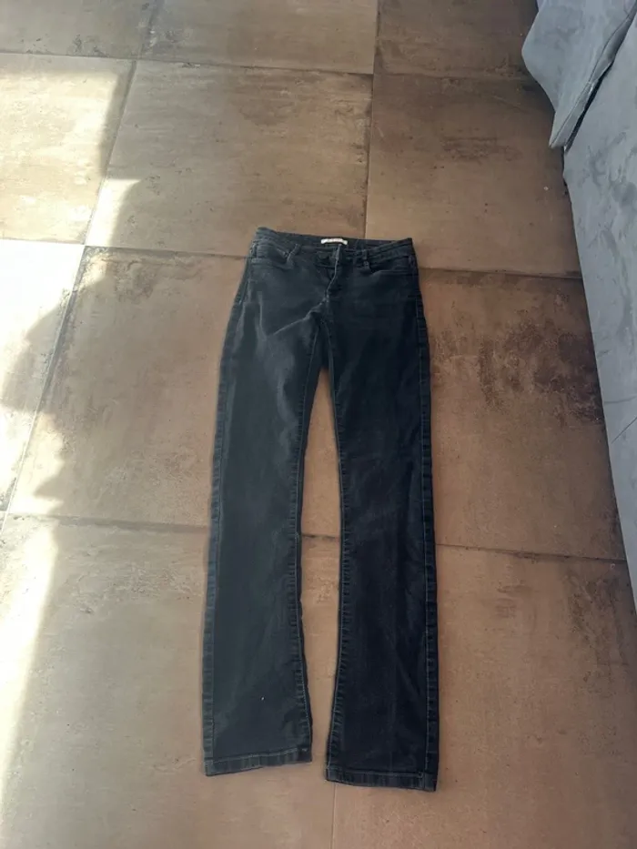 Jean noir taille 34 Camaïeu