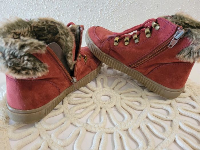 *A Donner dans un lot*   Bottines fille 👧 31 - photo numéro 6