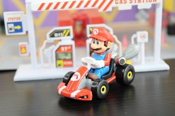 Hot wheels Nintendo Mario kart