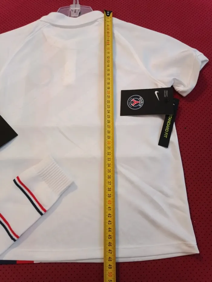 Tenue de foot PSG, Nike Authentique Officiel taille enfant 5/6 ans, Neuf - photo numéro 15