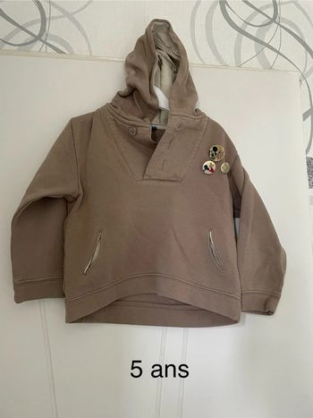 Pull Mickey 5 ans