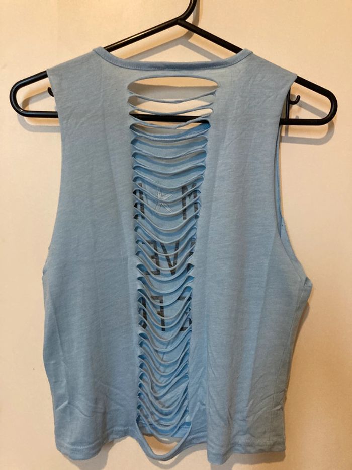 Top Bleu - photo numéro 4