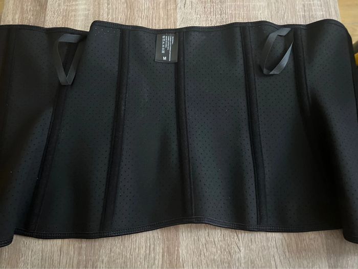 Corset Femme - photo numéro 2