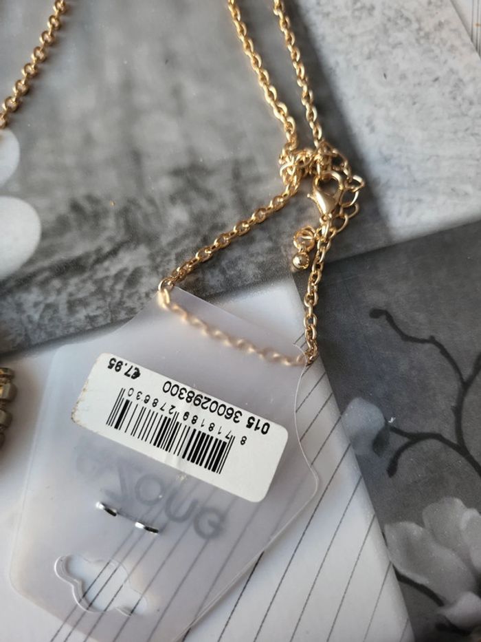 Collier - photo numéro 3